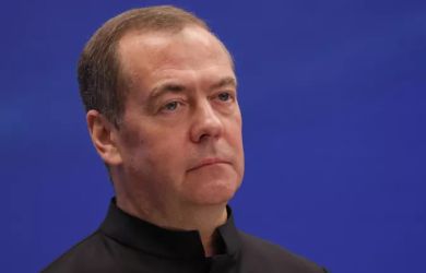 «Урсулки и мерцы завалите хлебало. Спать спокойно вы больше не будете. Прилет в Румынии это только начало»: Медведева