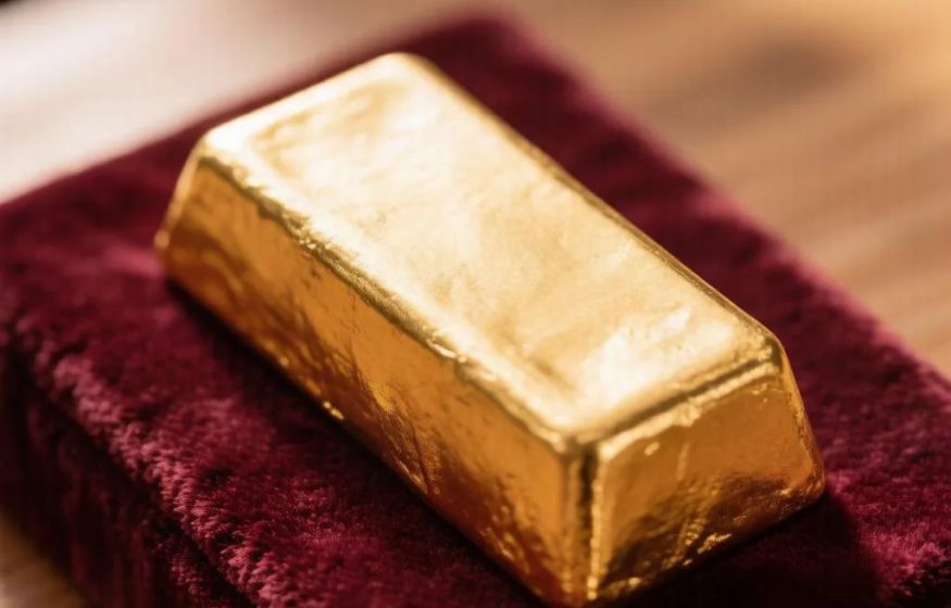 Счёт на сотни миллиардов: Минфин резко нарастил траты на валюту и золото