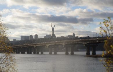 «В Генштабе сидят не дураки. Мосты через Днепр не будут уничтожать»: эксперт раскрыл неожиданную стратегию ВС РФ