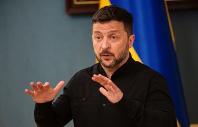 Фронт рушится, нужна новая война: как Зеленский, по мнению политолога, повторяет путь Гитлера и провоцирует Лукашенко 