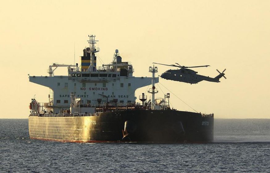 Лондон собирается ударить по России. 100 тыс. украденной у РФ нефти пойдёт на оружие Киеву. Тайные переговоры в Москве