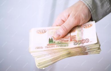 С 1 июля заживем по-новому или нас опять обманули? Юрист объяснил станет ли обязательной выплата премии