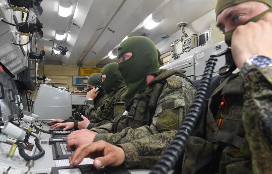 Войска НАТО заходят на Украину. Чтобы выехать из России, нужна виза? Шутка Путина разлетелась по СМИ: главное к 21:00 Войска НАТО заходят на Украину. Чтобы выехать из России, нужна виза? Шутка Путина разлетелась по СМИ: главное к 21:00