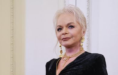 Лариса Долина снова с квартирой. певица поделилась новыми подробностями