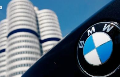 BMW сокращает тысячи сотрудников. А что случилось? Российским чиновникам теперь придется забыть о немецких авто?