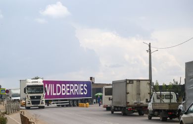 Склады в Алматы на 160 тысяч и в Астане на 100 тысяч: как Wildberries защищается от дронов, уходя в Казахстан