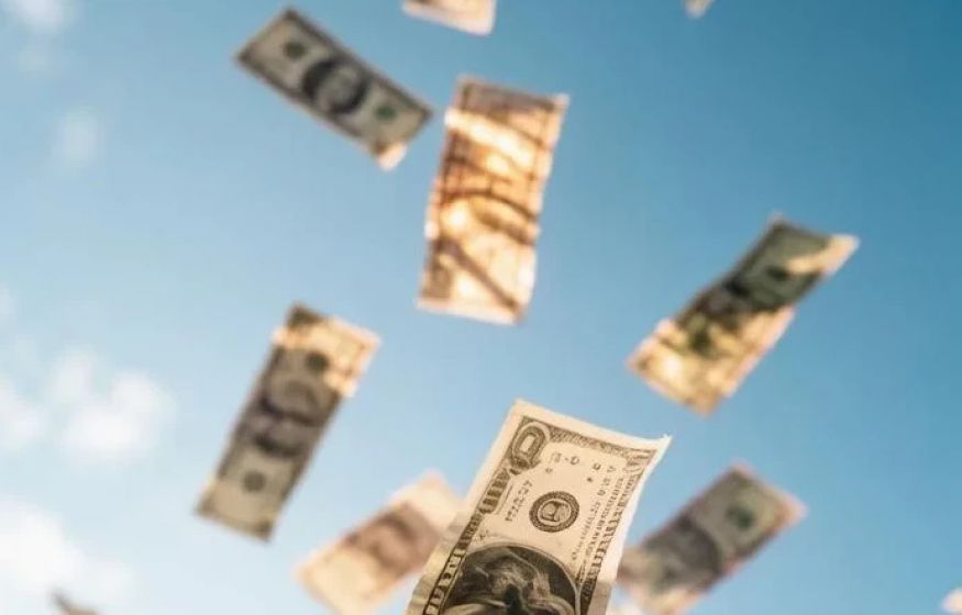 Фонды теряют 90 млрд, а акции взяли паузу: что не поделили инвесторы и ЦБ Фонды теряют 90 млрд, а акции взяли паузу: что не поделили инвесторы и ЦБ