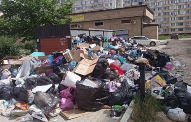 Каспийск утонул в мусоре: власти заявили о массовой поломке техники из-за плохого топлива
