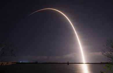 На Луне заметили гигантский шлейф после падения ракеты Маска