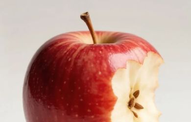 Стало известно, что скрывается за цифрой 97%: опрос ВЦИОМа об удалённых в Apple приложениях