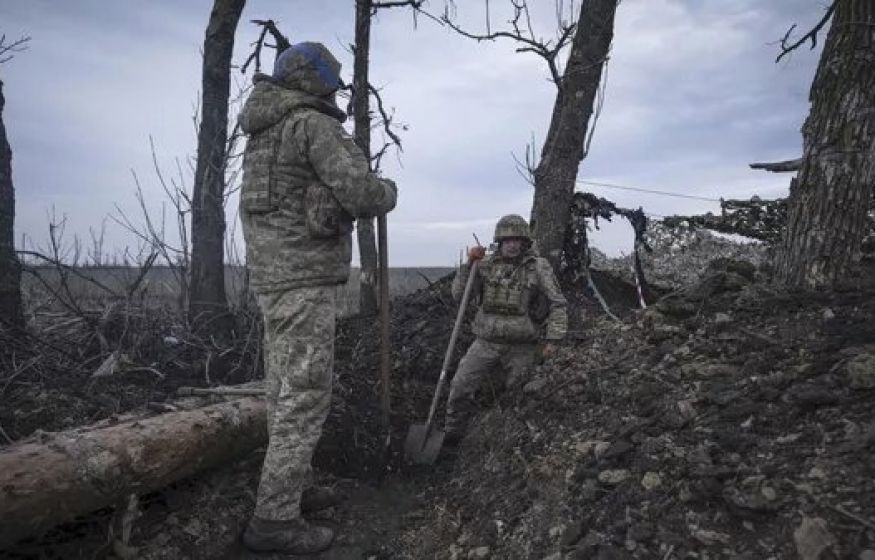 Находки в окопах боевиков ВСУ повергли в ужас наших бойцов. Российская армия широким фронтом наступает на Харьков Находки в окопах боевиков ВСУ повергли в ужас наших бойцов. Российская армия широким фронтом наступает на Харьков