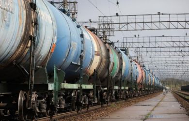 «Три тысячи за литр»: Топливный кризис добрался до соседа России