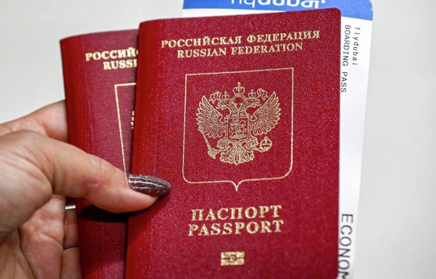 «Европа ужесточает правила»: с 1 октября ещё четыре страны ЕС перестанут признавать российские загранпаспорта