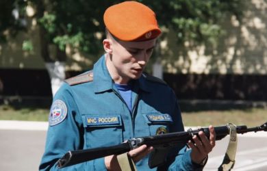 Спасателям МЧС дадут оружие? 100 руб./литр бензина — теперь норма! Байкал загрязнен фекалиями... Главное к утру