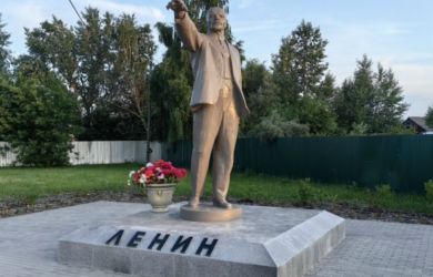 И Ленин не угодил: коммунистам запретили использовать его изображение в предвыборной агитации. В чем дело?