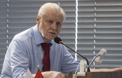 «Дураков надо учить»: Миронов призвал ударить «Орешником» по заводам в Британии