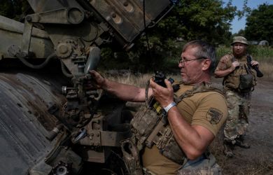 Вот и думайте: ЕС выделит Украине еще 6,1 млрд евро на вооружения. К чему готовиться?