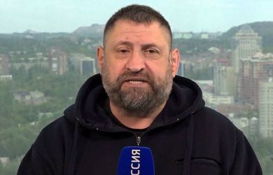 Нельзя торговать местью за убийство детей на переговорах. Руководство Украины должно быть уничтожено:военкор Сладков 