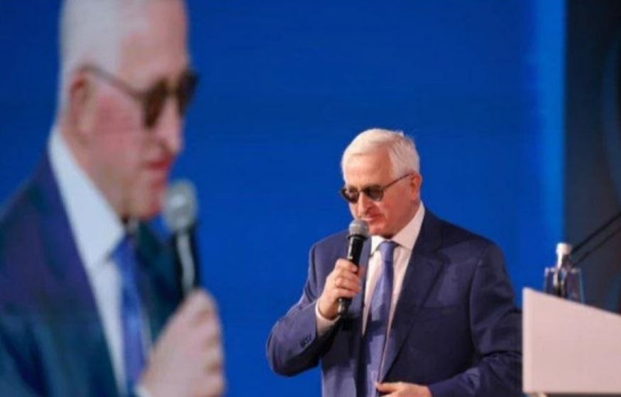 И кто за всё это отвечает? Шохин предложил уточнить правила передачи объектов государству