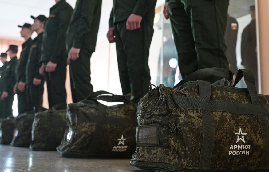Проверка по максимуму: Военкоматам хотят расширить доступ к данным россиян