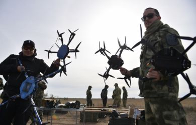 ИИ-дроны против мирных: Мирошник — о 170 автобусах, атакованных ВСУ. Запад тратит миллиарды на охоту на людей