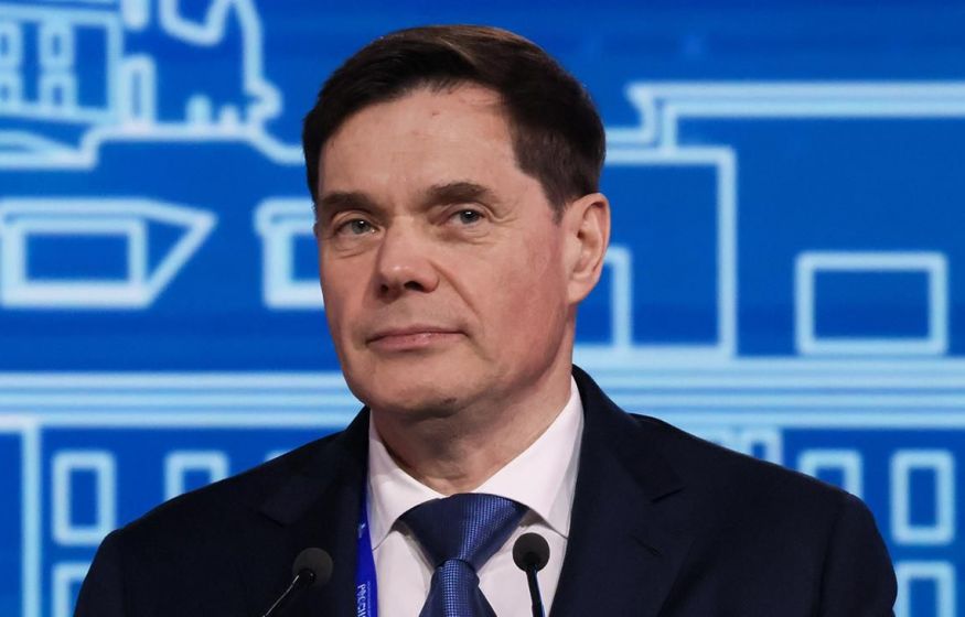 Олигарх отдал частную поликлинику городу, а теперь требует более сотни миллионов от государства за аренду здания