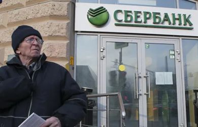 Миллионы россиян пожилого возраста попали под жесткий удар эфективных менеджеров: Головашин раскрыл горькую правду