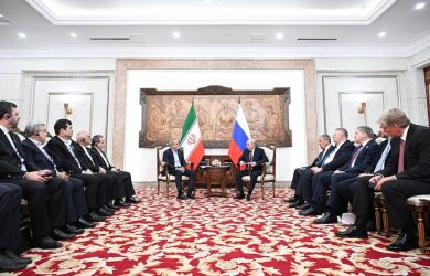 Передайте привет Хаменеи: вот зачем Путин встретился с Пезешкианом в Бишкеке