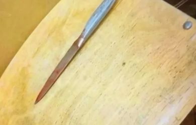 Сел не на то место... В колледже в Кизляре спор из-за парты закончился поножовщиной
