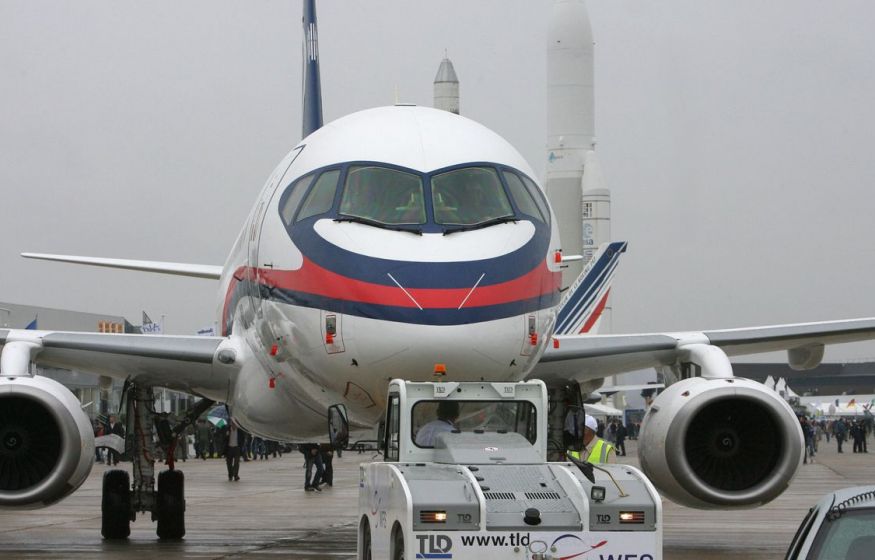 «Аэрофлот» бьёт тревогу: без денег государства SSJ-100 заменят МС-21 и перераспределением рейсов, но хватит ли мощностей «Аэрофлот» бьёт тревогу: без денег государства SSJ-100 заменят МС-21 и перераспределением рейсов, но хватит ли мощностей