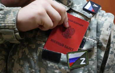 Осквернил памятник ВОВ, избежал суда и ушёл на СВО: как житель Сочи заменил срок до 5 лет контрактом с Минобороны