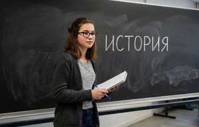 Девятиклассникам готовят новое испытание: без устной истории к ОГЭ не допустят. Зачем усложняют экзамен?