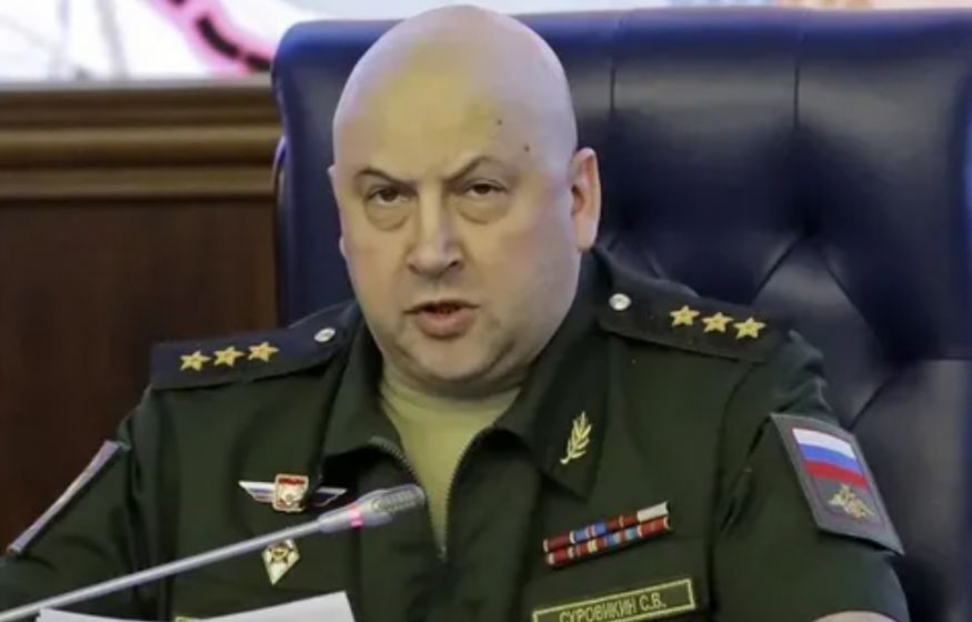 «Генерал Армагеддон» снова в Москве: Суровикину готовят новое назначение?