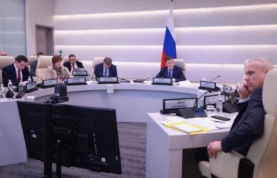 Что-то пошло не так? ВВП почти встал, но зарплаты растут — что происходит с экономикой России?!