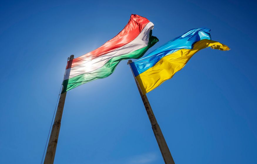 Шок! Венгрия открыто помогает Украине