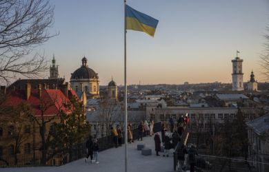 Роженицам запрещают кричать по-русски, чтобы младенец не «почувствовал русский язык». Бандеристы переплюнули всех