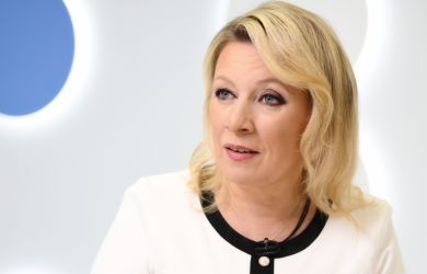 «Это тоже закончилось»: Захарова отреагировала на тревожные слова Макрона