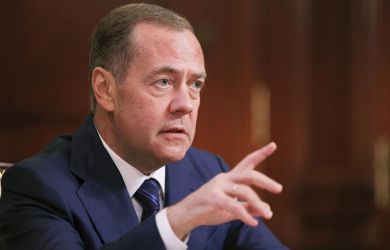 Медведев прервал молчание: Зеленскому надо выполнить всего три условия для окончания СВО