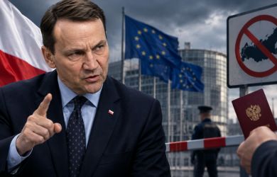 «Закрыть консульства и проверять на границе»: Польша требует от ЕС новой травли россиян