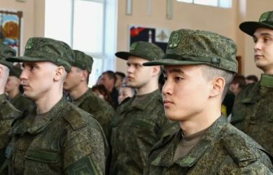 Отслужил срочку, а потом оказался в штурмовиках... Красноярец утверждает, что контракт за него подписали без его ведома
