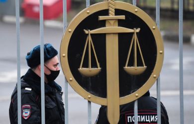 Суд отобрал землю, которую чиновники сами посоветовали купить: пермячка с ребёнком осталась без хозяйства