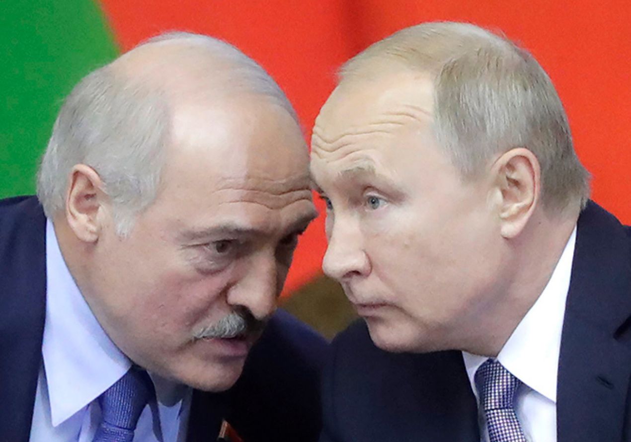 Лукашенко запросил у Путина еще 3,5 млрд долларов за санкции ЕС и США