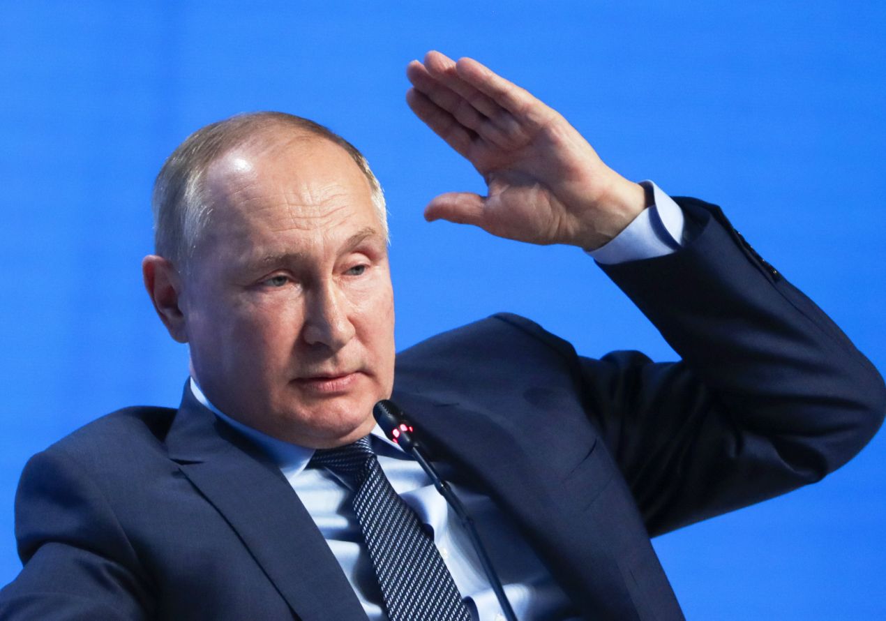 Путин строит антидолларовую коалицию: Россия предложила Аргентине вместе отказаться от доллара