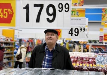 Рост цен не оставляет выбора: Власти заставят магазины снизить наценки на еду вплоть до ноля