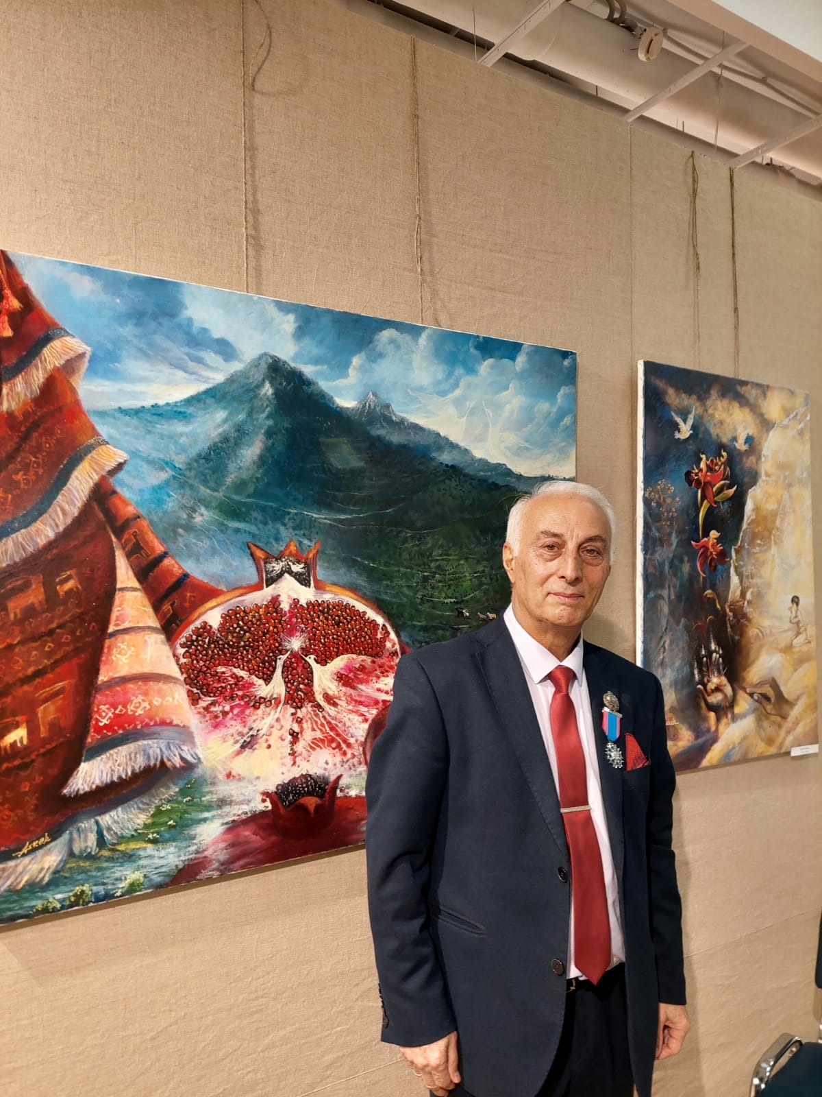 Азербайджан в стенах ВГИКа: выставка Аскера Мамедова проходит в Москве