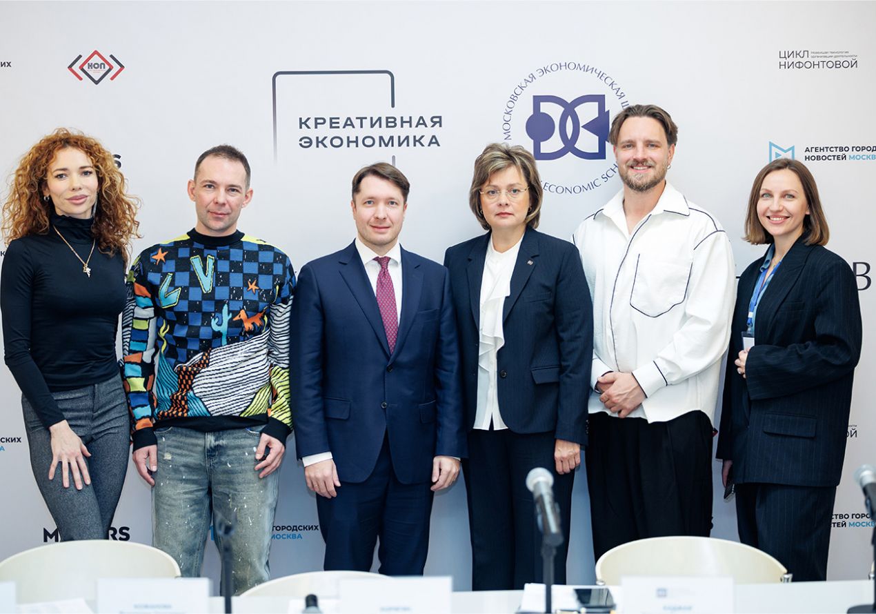 Сочинение через ИИ – официально новая реальность? Эксперты ответили на вопросы по AI-хакатону