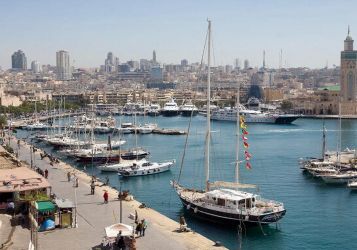 Российский флот заходит в гавань Касабланки