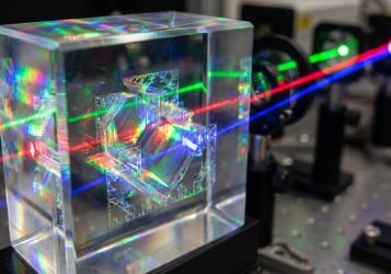 Эпоха оптического хранения прошла? Учёные вернули её с помощью трёх измерений света