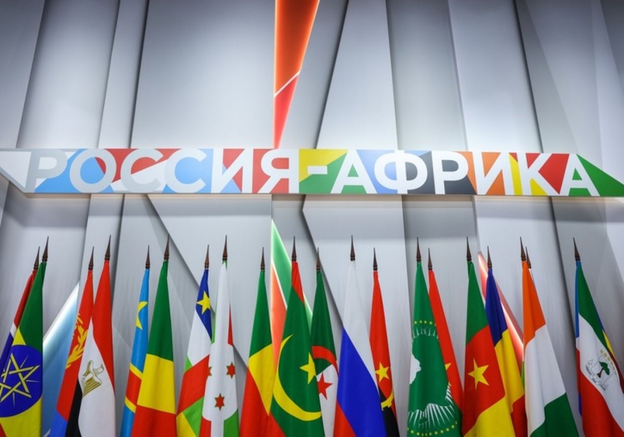 Что мешает развитию экономического сотрудничества  России со странами Северной Африки? 