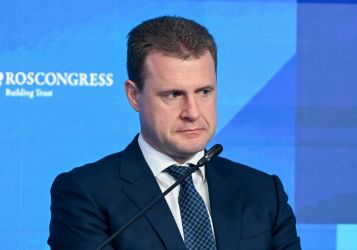 Глава Минвостокразвития Чекунков рассказал о росте туризма на Дальнем Востоке и в Арктике